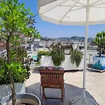 Paradise Rooftop Apartman Golem