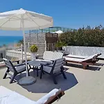 Apartman Paradise Rooftop Golem