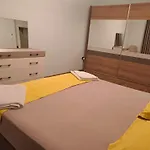 Lägenhet Paradise Rooftop Golem (Tirana)