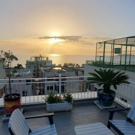 Apartment Paradise Rooftop Golem (Tirana)