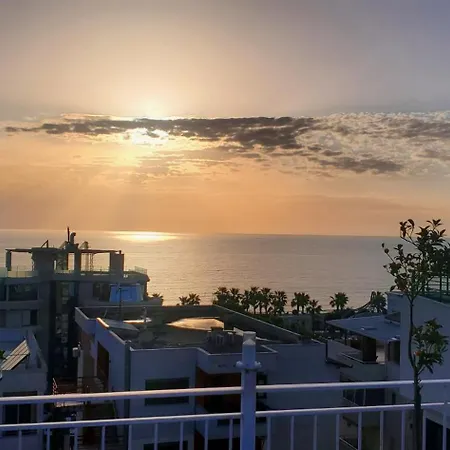 Paradise Rooftop Apartment