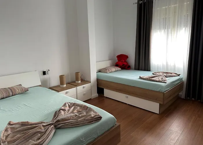 Paradise Rooftop Appartamento Golem (Tirana)