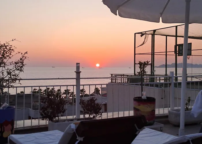 Paradise Rooftop * 格勒姆